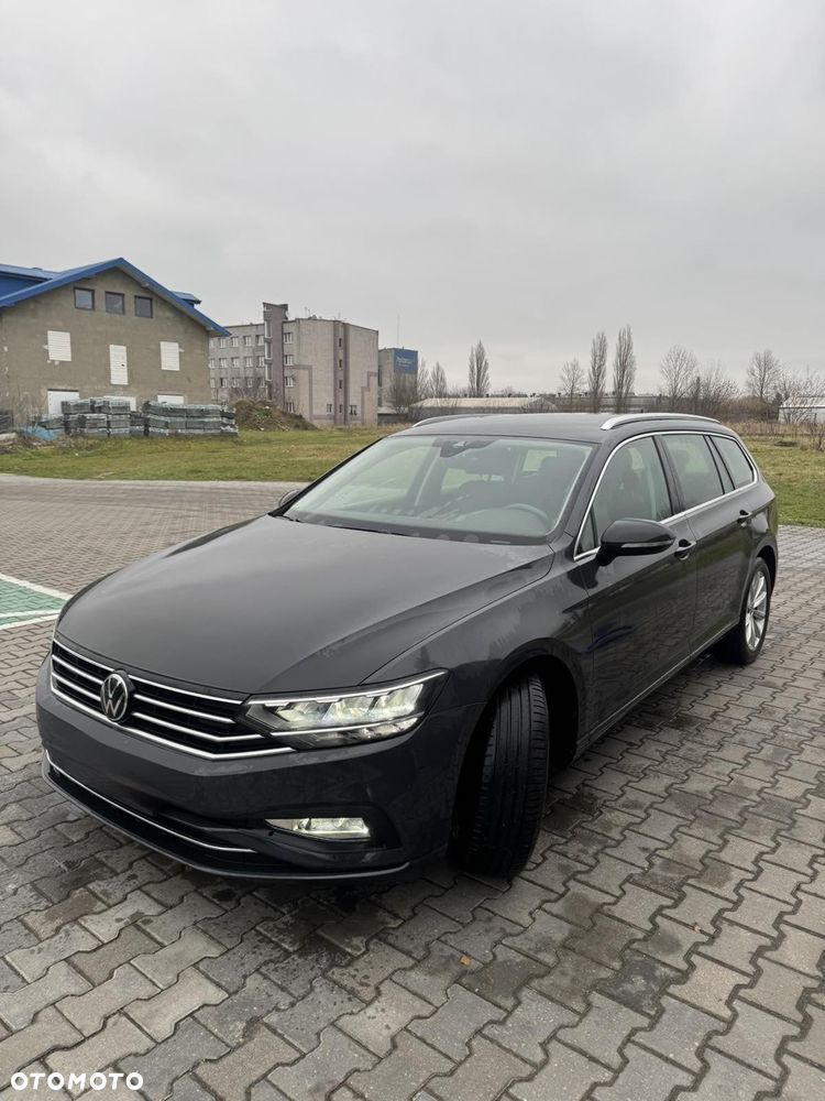 Volkswagen Passat 2.0 TDI SCR DSG Business - 1