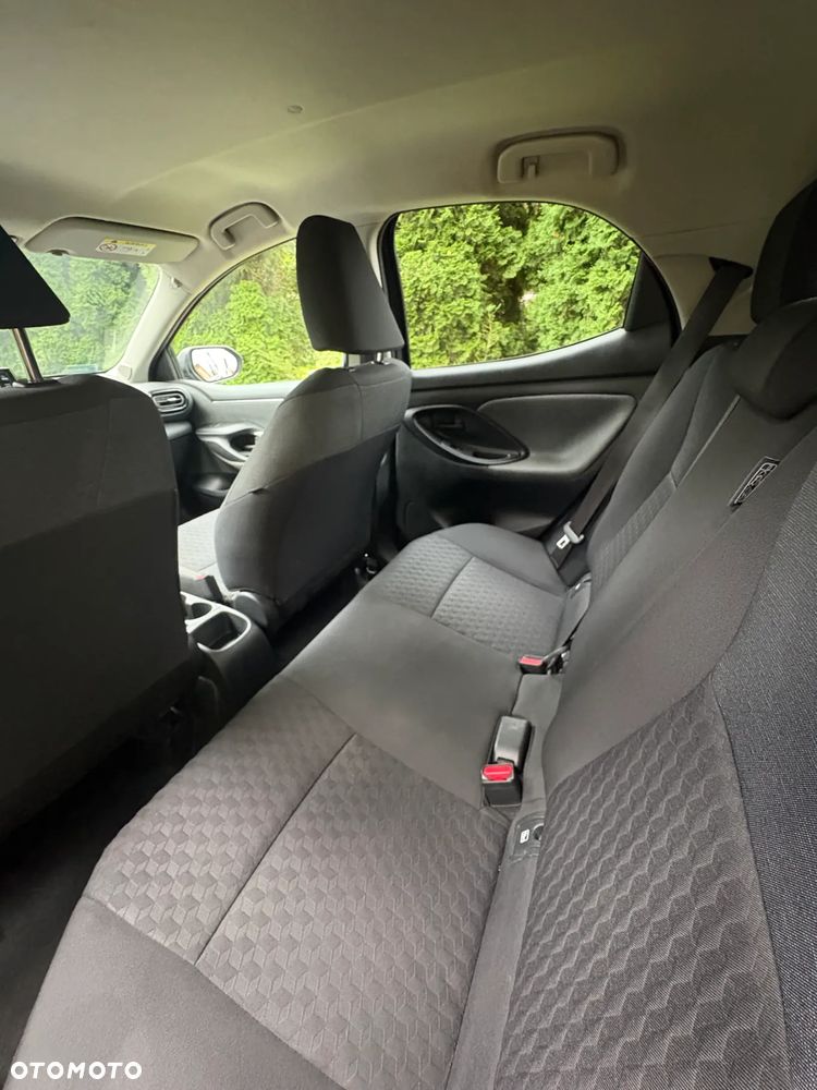Toyota Yaris - 13