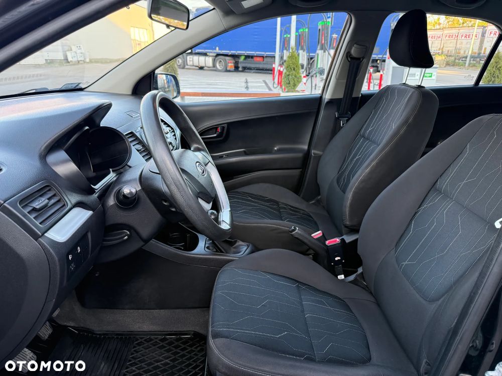 Kia Picanto - 11