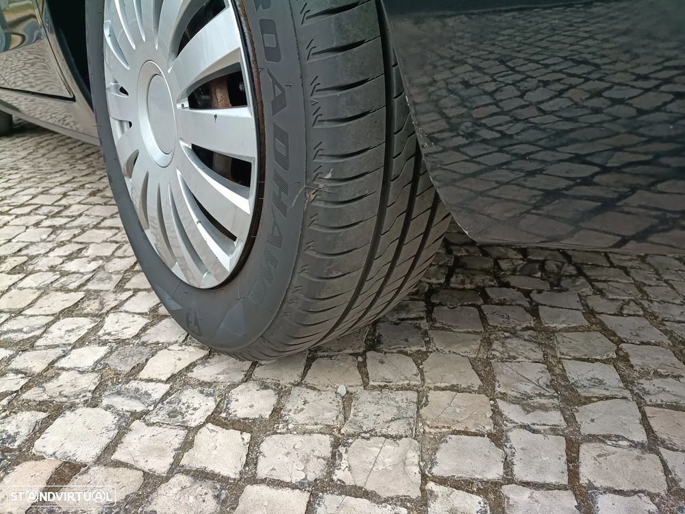 Ford Focus SW 1.6 TDCi Trend - 17