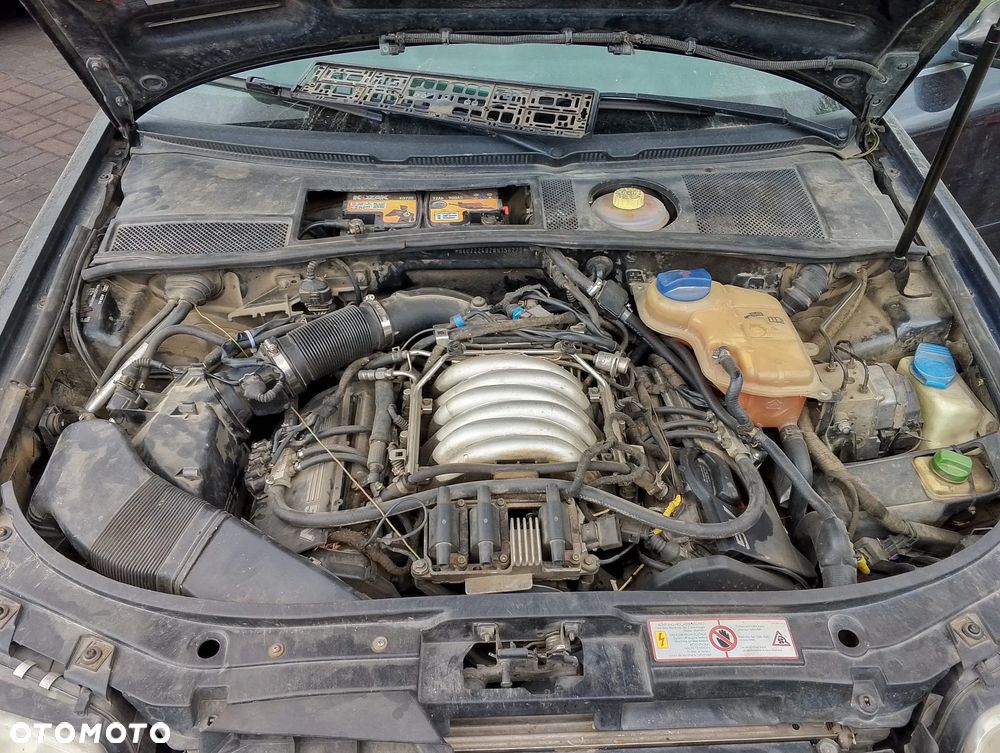 Audi A6 C5 Przed Lift QUATTRO (97-01r.) 2.8 B 193KM. Silnik ACK Skrzynia DEX lakier LZ9U / W9.Cały na części. GWARANCJA !!! Przód Tył Zestaw Komplet Drzwi Klapa Zderzak Błotnik Maska Grill Atrapa Szyba Pas Lampa Lusterko Boczki Fotel Kanapa Kokpit Deska Rozdzielcza Przełącznik Włącznik Sterownik Przewody Wiązka Instalacja Moduł Komputer Czujnik Listwa Pompa Alternator Wtryski Głowica Rozrusznik Kompresor Sprzęgło Dwumas Silnik Skrzynia ABS Klimatyzacji Paliwa Wspomagania Kolektor Turbina Przepustnica Zawór Chłodnica Koło Hak Belka Sanki Zawieszenie Mcpherson Półoś Amortyzator Wydech Tłumik Zacisk Most - 9