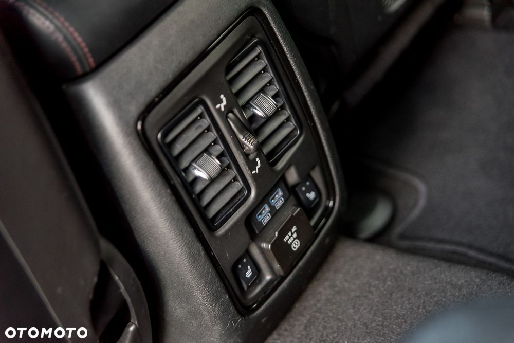 Dodge Durango 5.7 R/T - 38