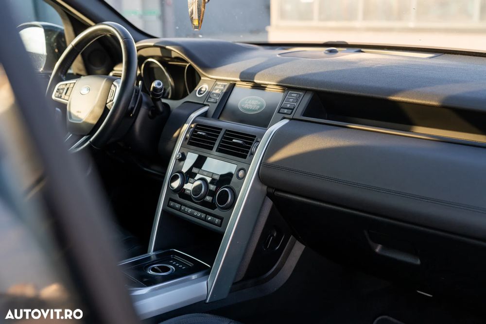 Land Rover Discovery Sport - 6