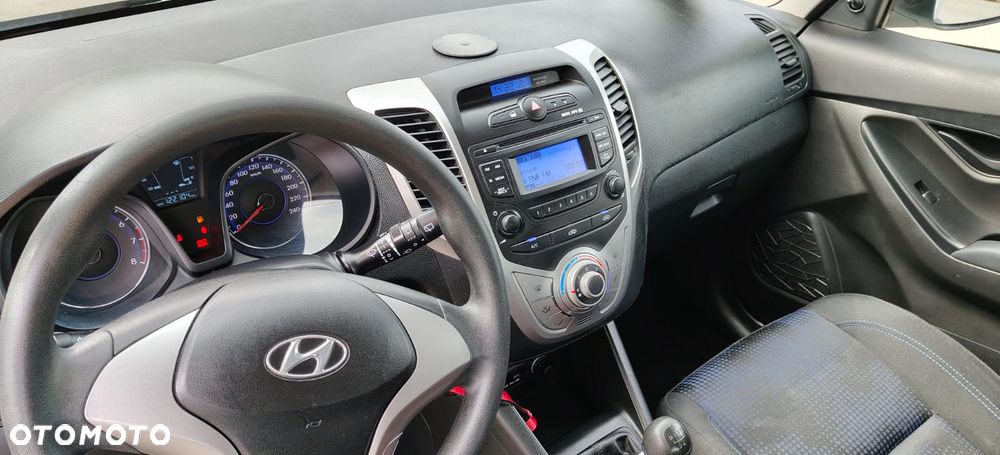 Hyundai ix20 - 11