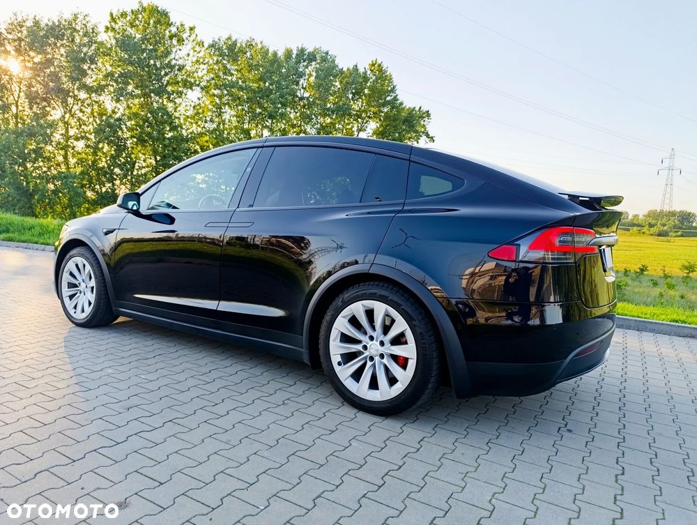 Tesla Model X Performance - 5