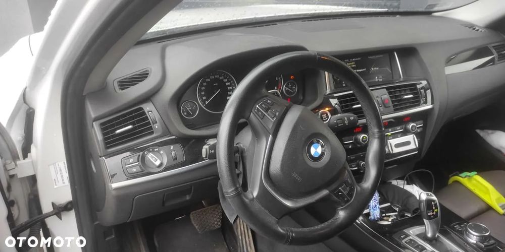 BMW X4 xDrive20d xLine - 8