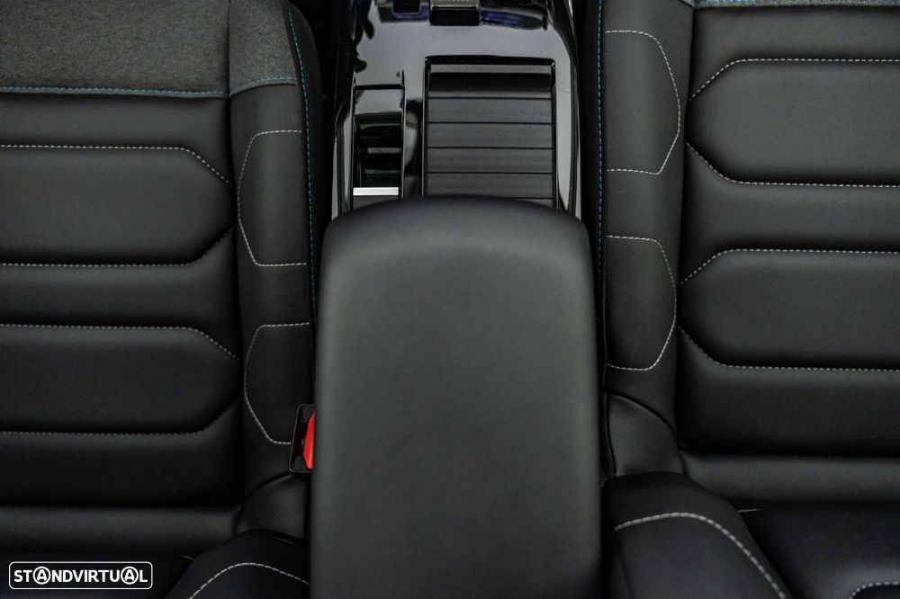 Citroën C4 X 1.2 PureTech Shine EAT8 - 30