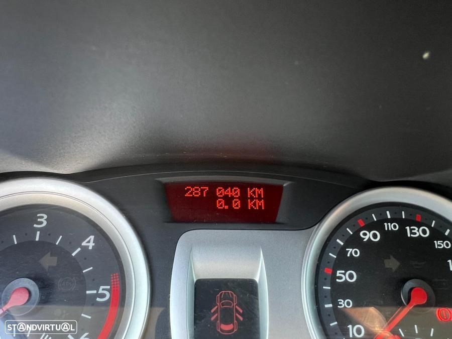 Renault Clio 1.5 dCi Confort - 10