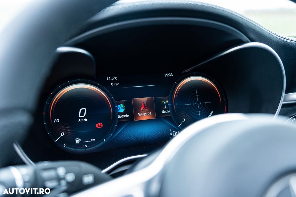 Mercedes-Benz GLC - 11