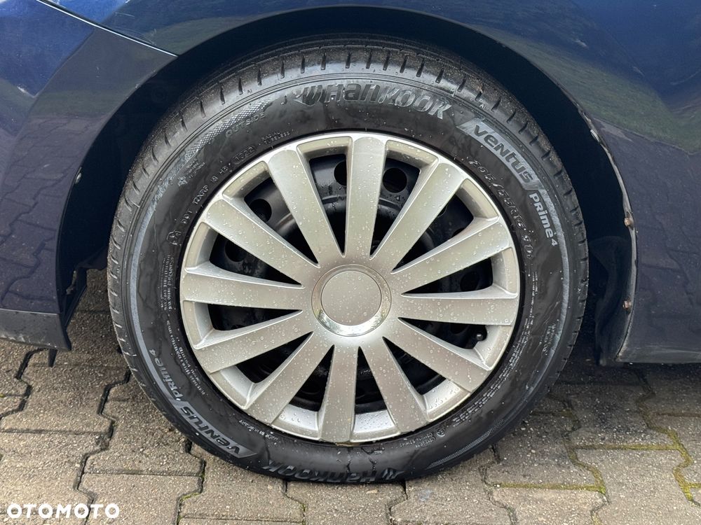 Toyota Auris 1.33 VVT-i - 15