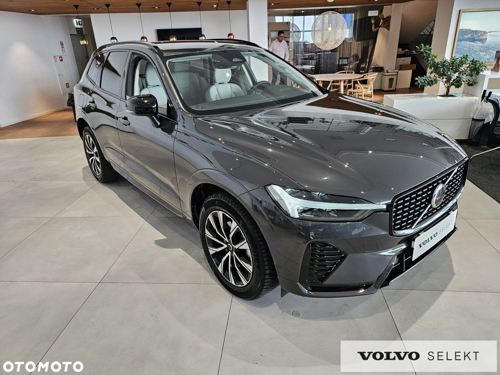 Volvo XC 60 - 4