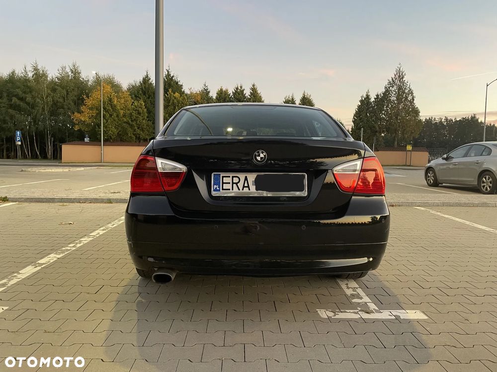 BMW 3 Series 2008 photo 4