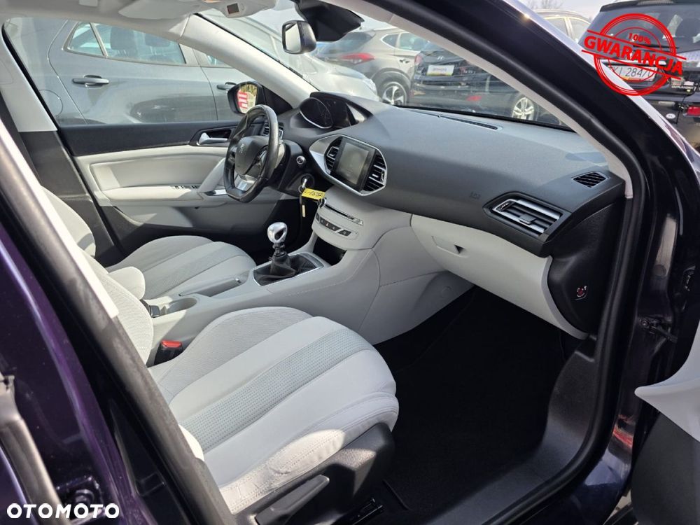 Peugeot 308 - 25