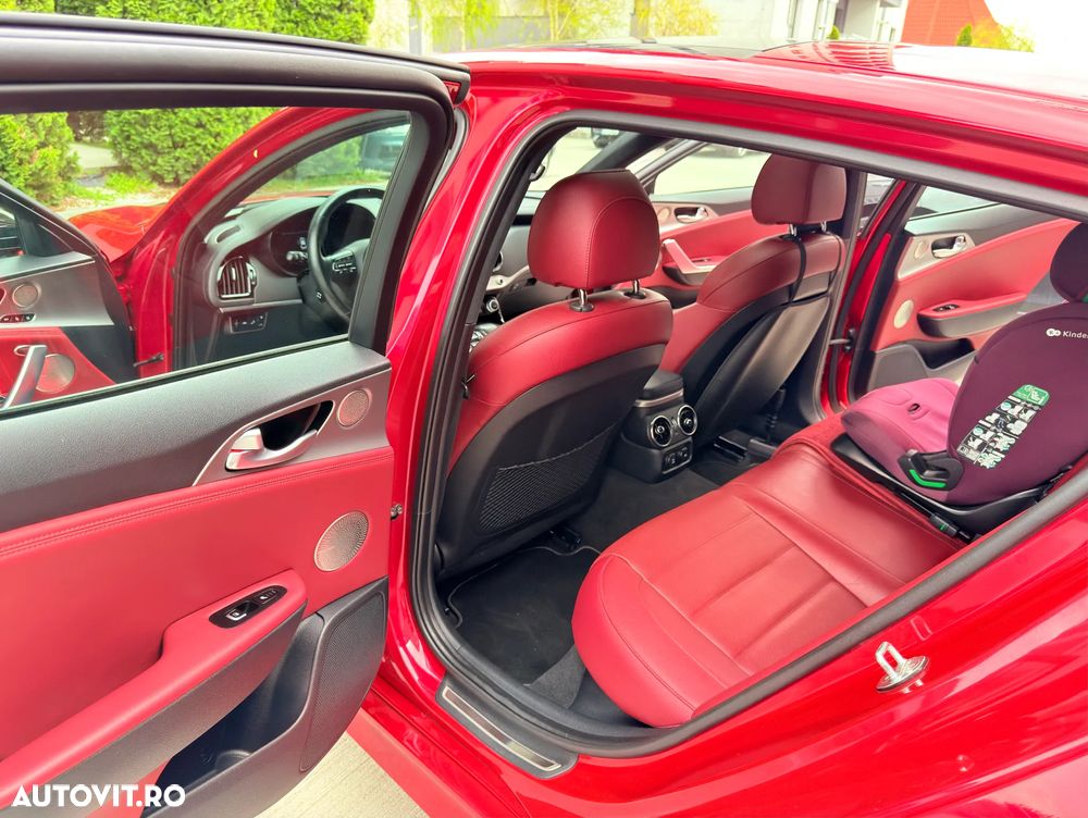 Kia Stinger 2.2 CRDI AWD GT Line - 19