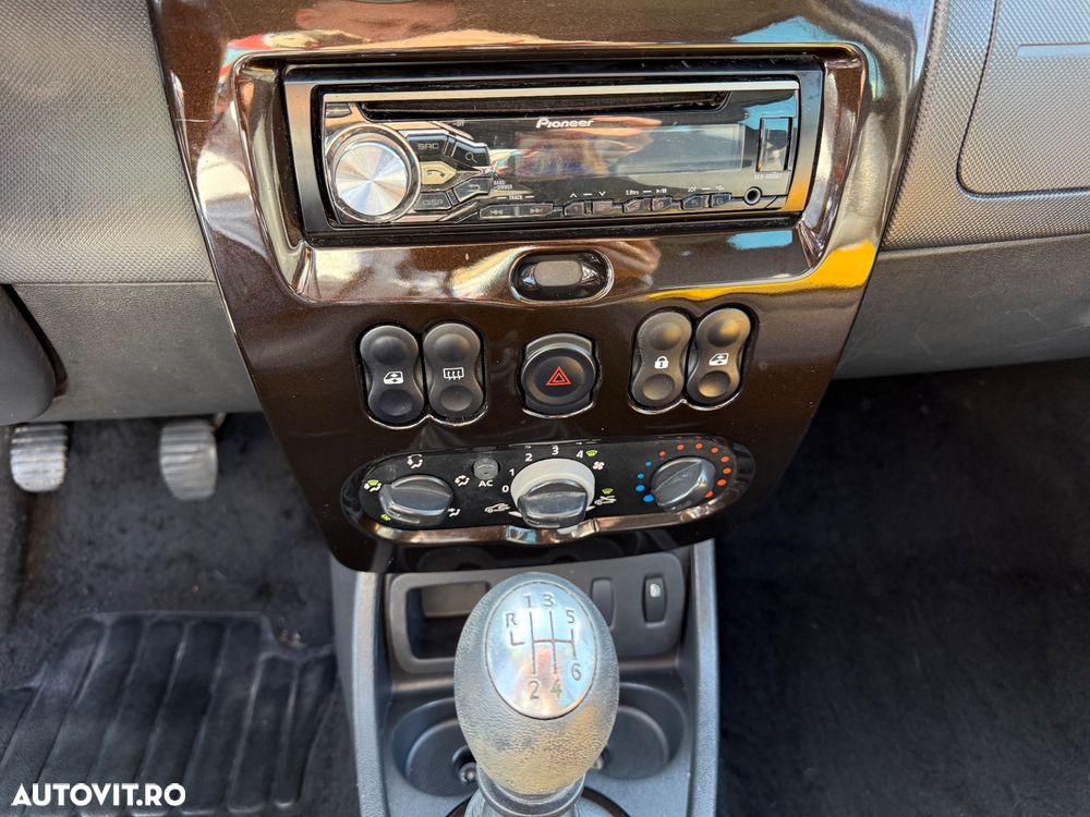 Dacia Duster 1.5 dCi 4x2 Laureate - 17