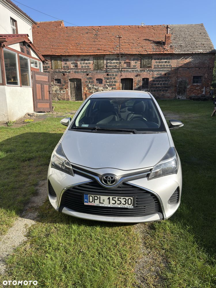 Toyota Yaris - 1