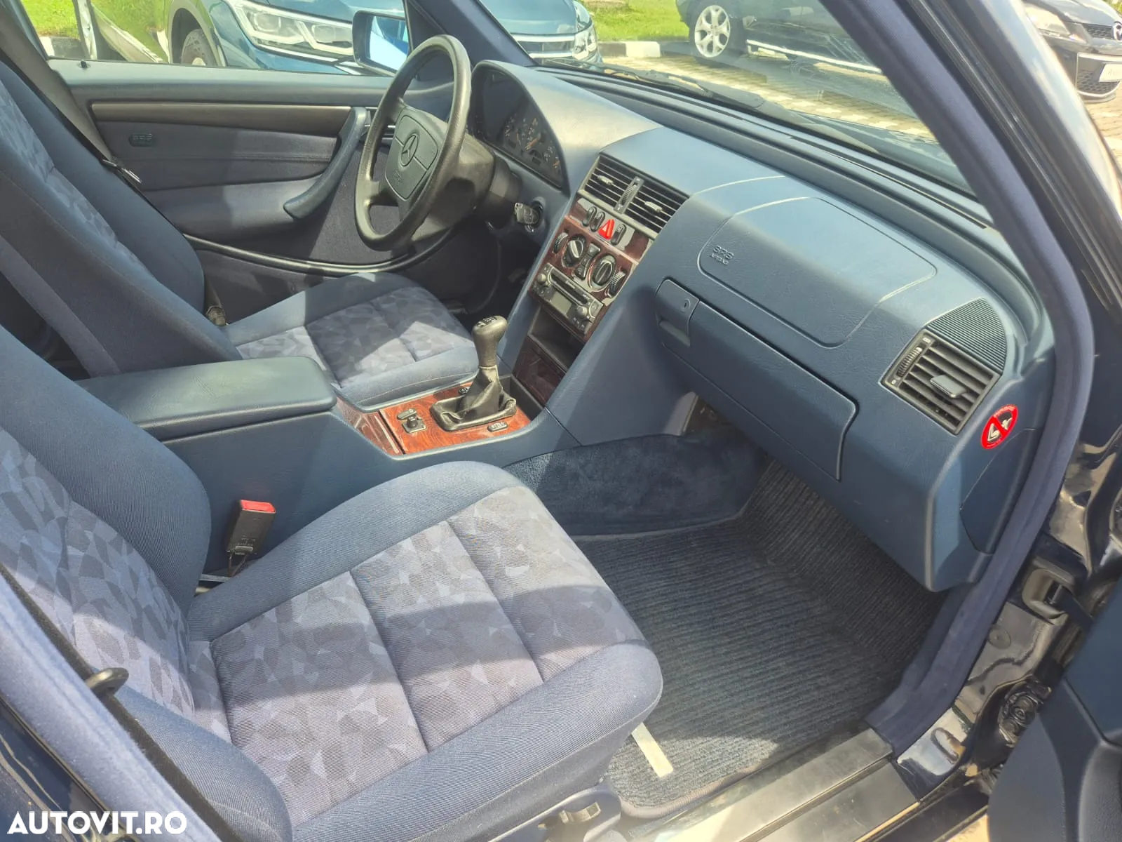 Mercedes-Benz C - 14