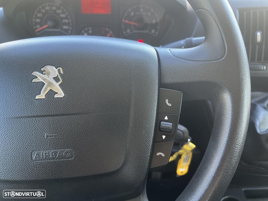 Peugeot Boxer Chassis-Cabina 2.2 BlueHdi 335 L3 CD - 28