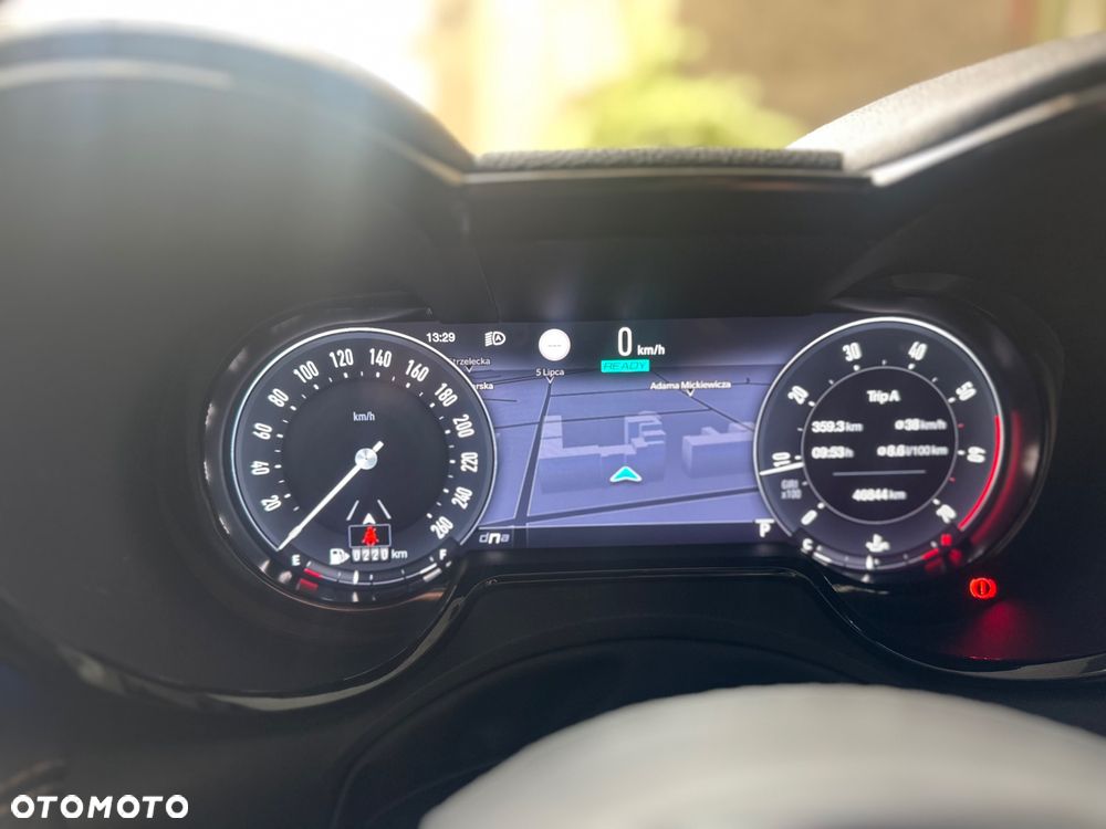 Alfa Romeo Tonale 1.5 T4 GSE mHEV TI DCT - 13