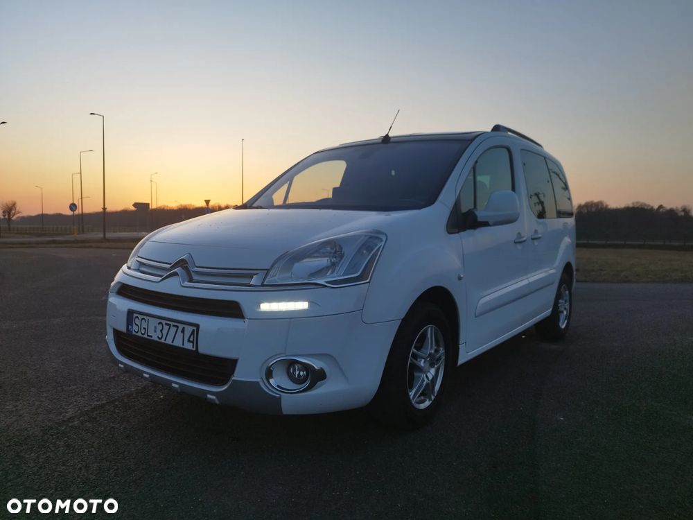 Citroën Berlingo Multispace VTi 120 SELECTION - 25
