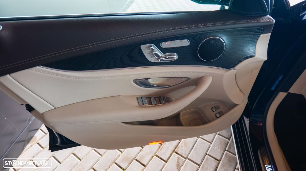 Mercedes-Benz E 300 e Exclusive Line - 10