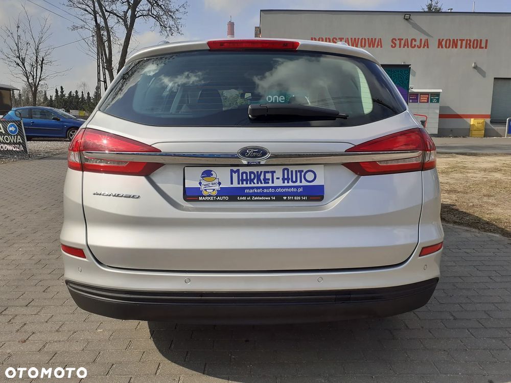 Ford Mondeo - 4