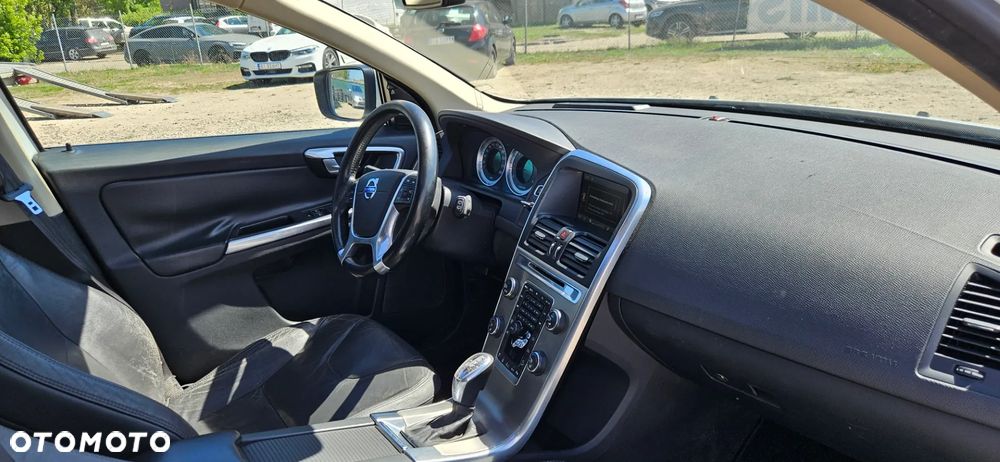 Volvo XC 60 D5 AWD Summum - 27