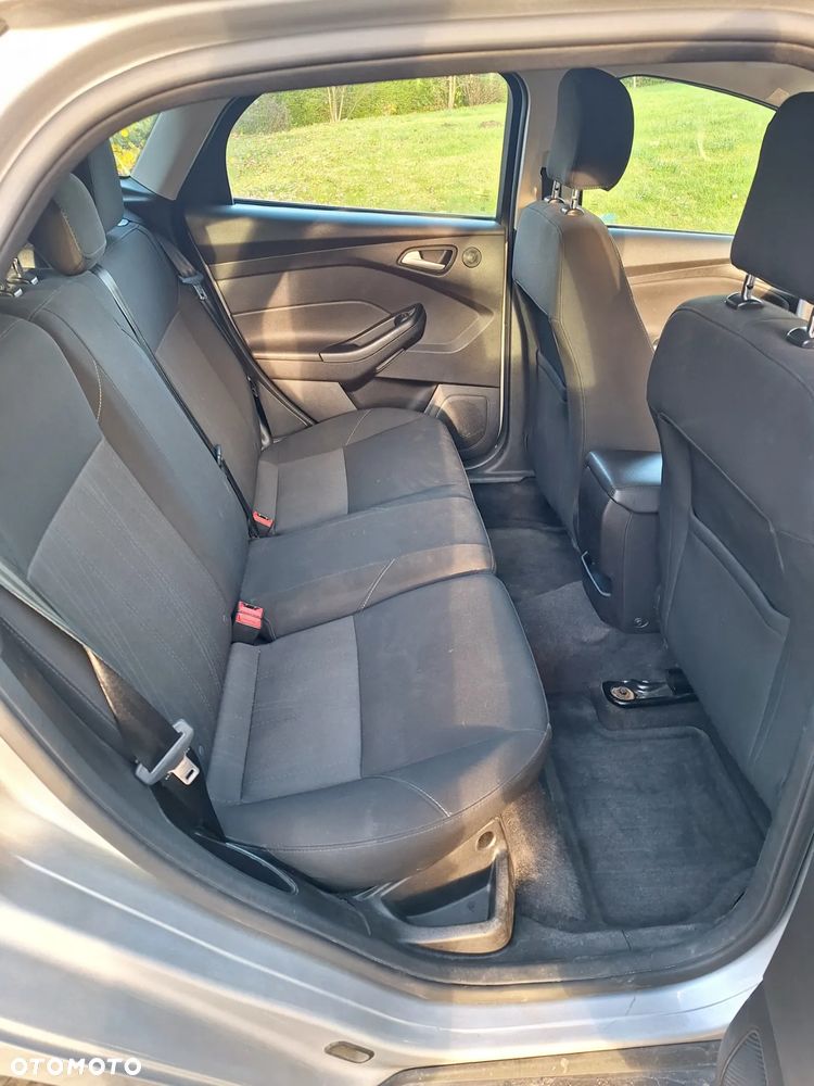 Ford Focus - 10