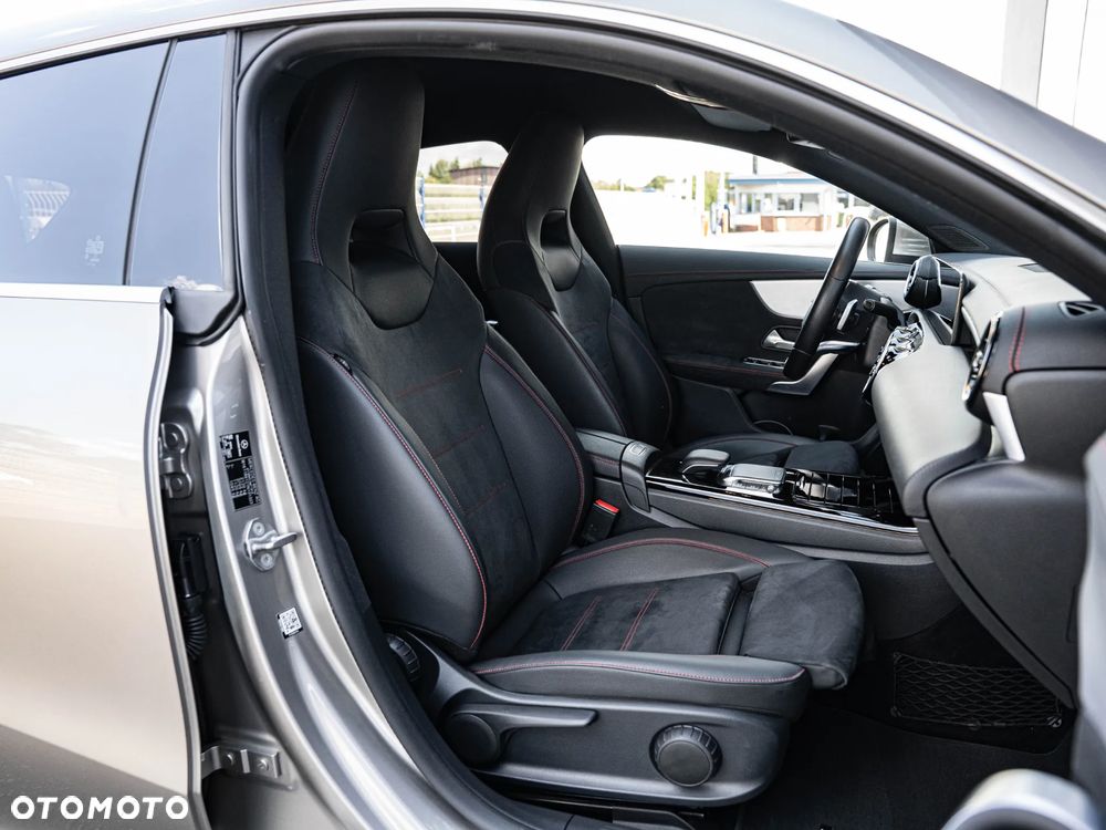 Mercedes-Benz CLA 200 d Shooting Brake 8G-DCT AMG Line Advanced Plus - 27