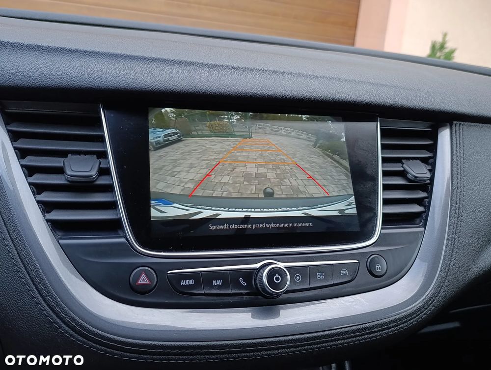 Opel Grandland X Plug-in-Hybrid4 1.6 DI Start/Stop Business INNOVATION - 33