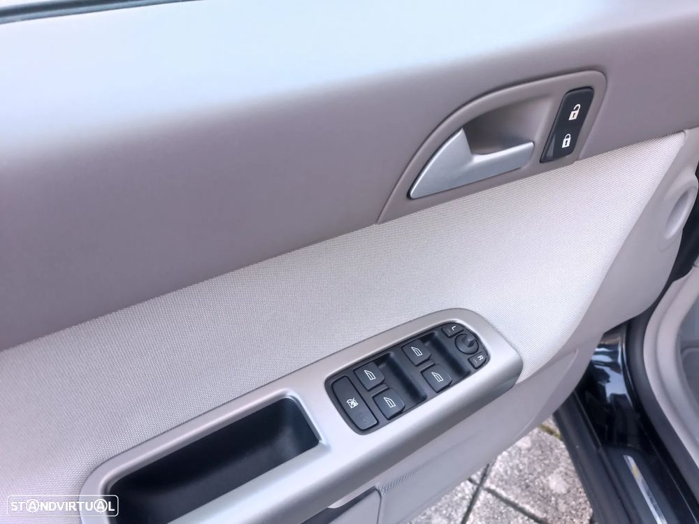 Volvo S40 1.6 D Nível 2 - 14