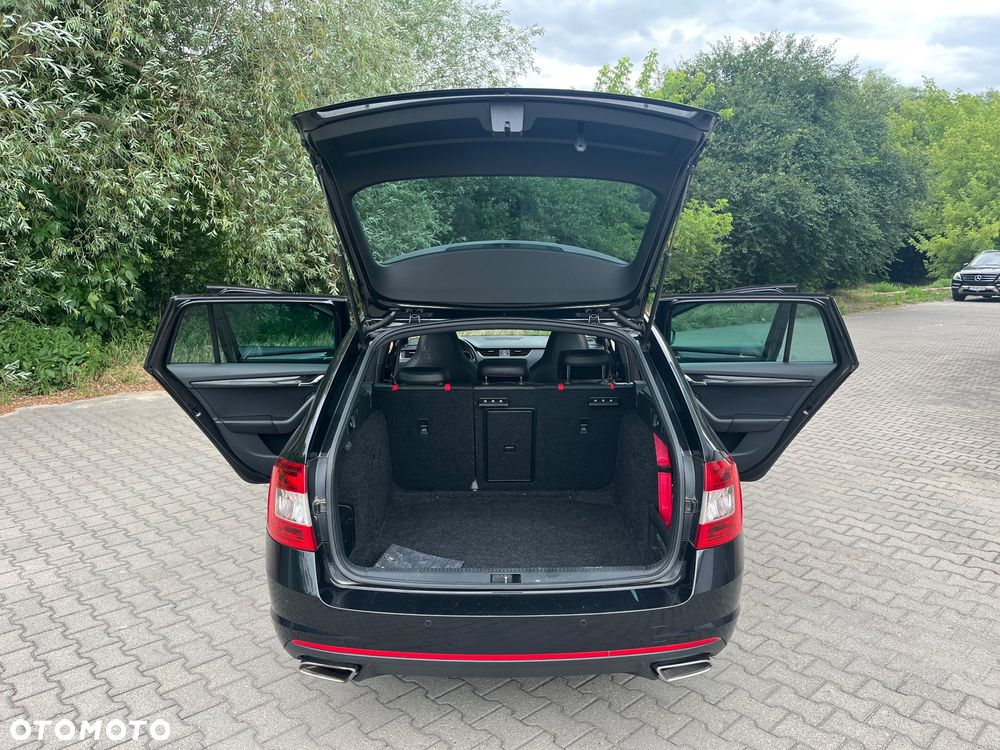 Skoda Octavia 2.0 TDI (Green tec) RS - 25