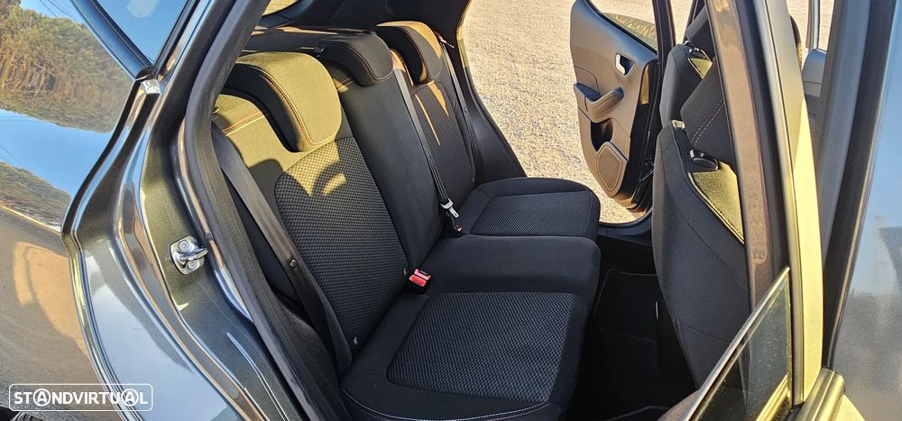 Ford Fiesta 1.0 EcoBoost ST-Line - 23