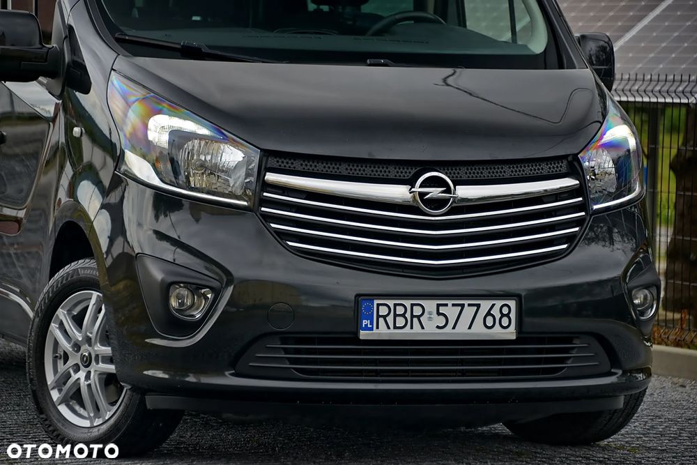 Opel Vivaro - 14