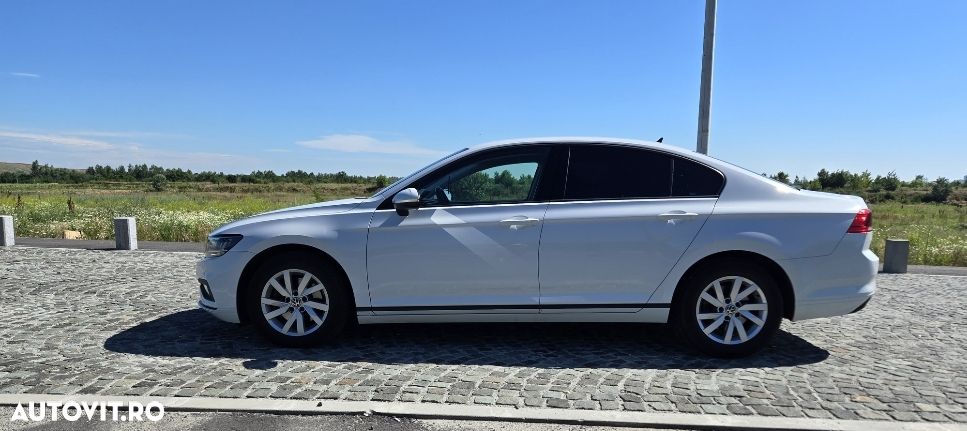 Volkswagen Passat 2.0 TDI DSG Comfortline - 5