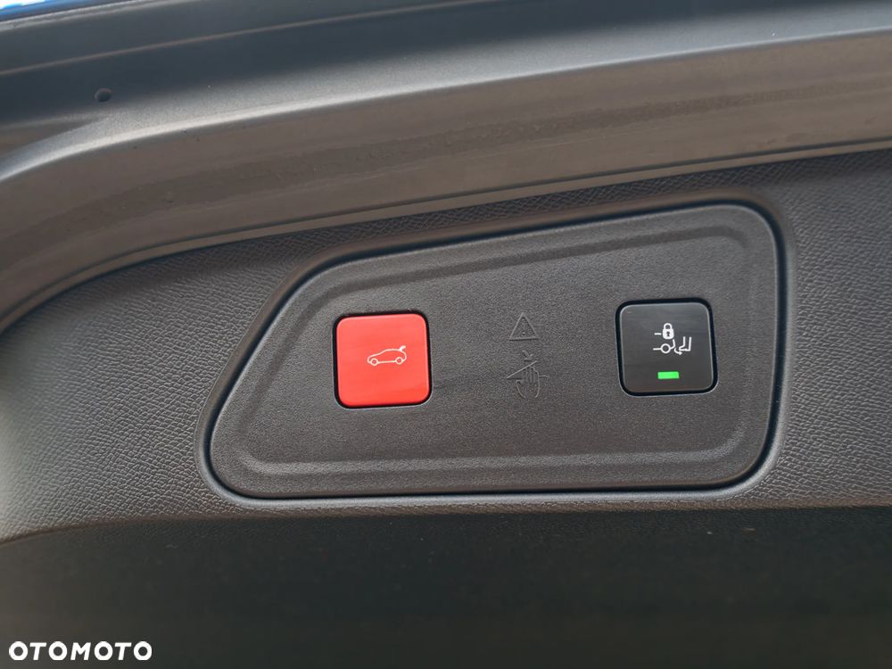 Peugeot 3008 BlueHDi 130 Stop & Start EAT8 Allure - 14