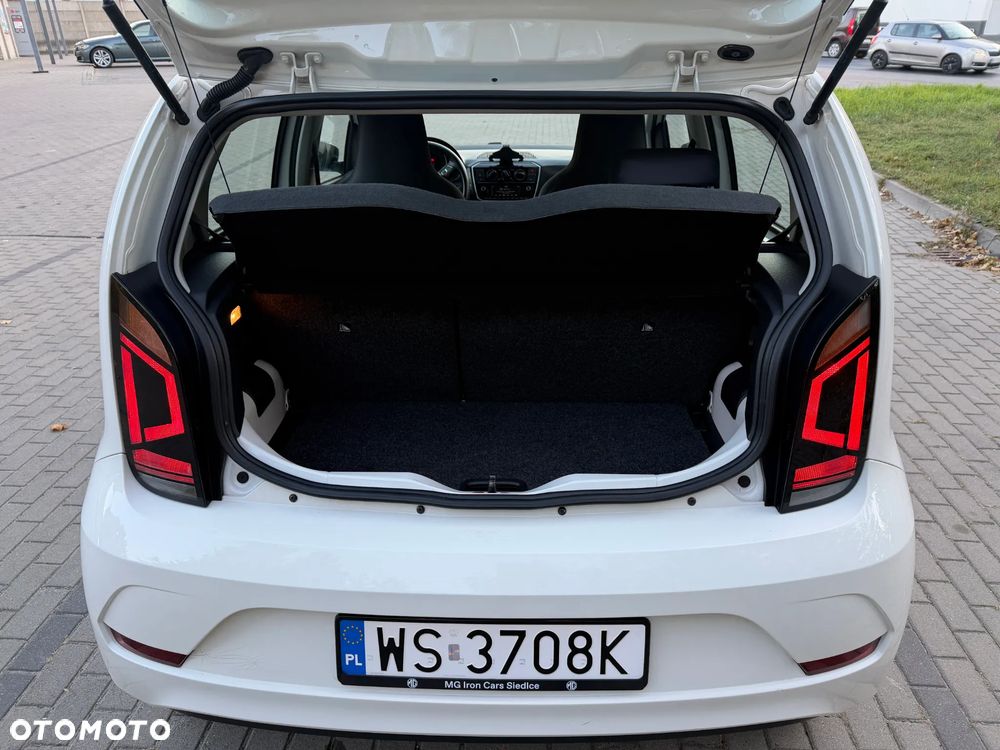 Volkswagen up! 1.0 move - 12
