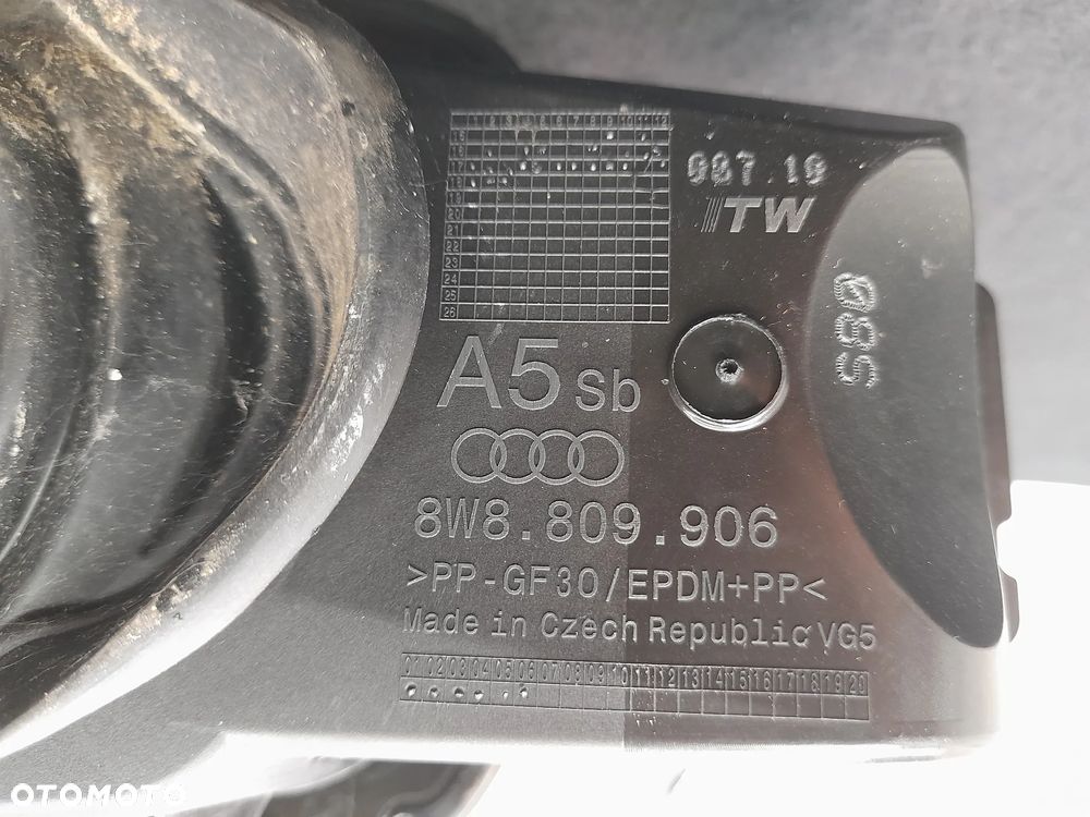 AUDI A5 KLAPKA WLEWU PALIWA 8W8809906 LY9B - 10