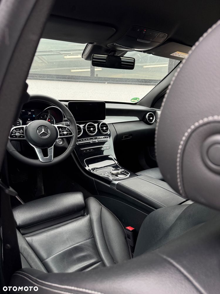 Mercedes-Benz Klasa C 220 d 9G-TRONIC Exclusive - 23