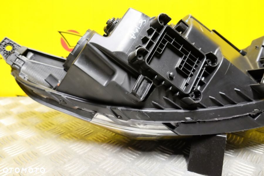 KIA OPTIMA 2015- REFLEKTOR LAMPA ZWYKŁA SOCZEWKOWA Z LED L USA - 10