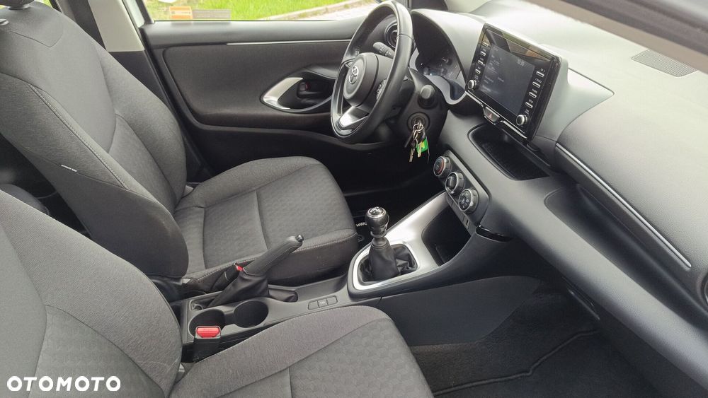 Toyota Yaris 1.5 Comfort - 9