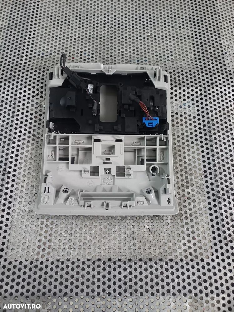 Plafoniera Fata Vw T-Roc Dezmembrez Vw T-Roc - Dezmembrari Arad - 7