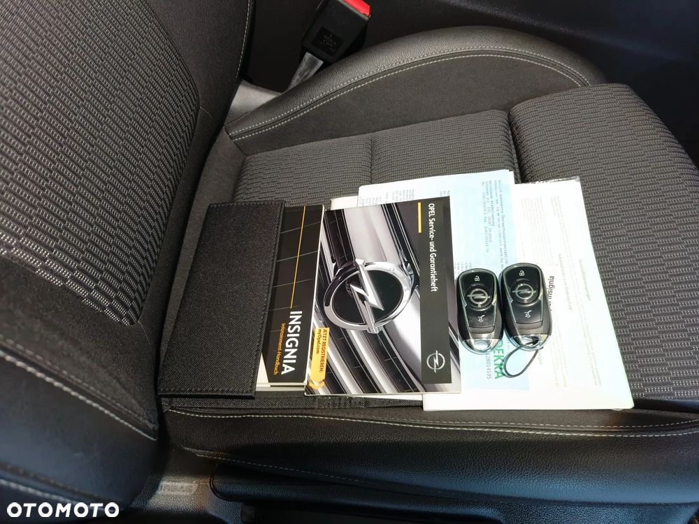 Opel Insignia 2.0 Exclusive - 25