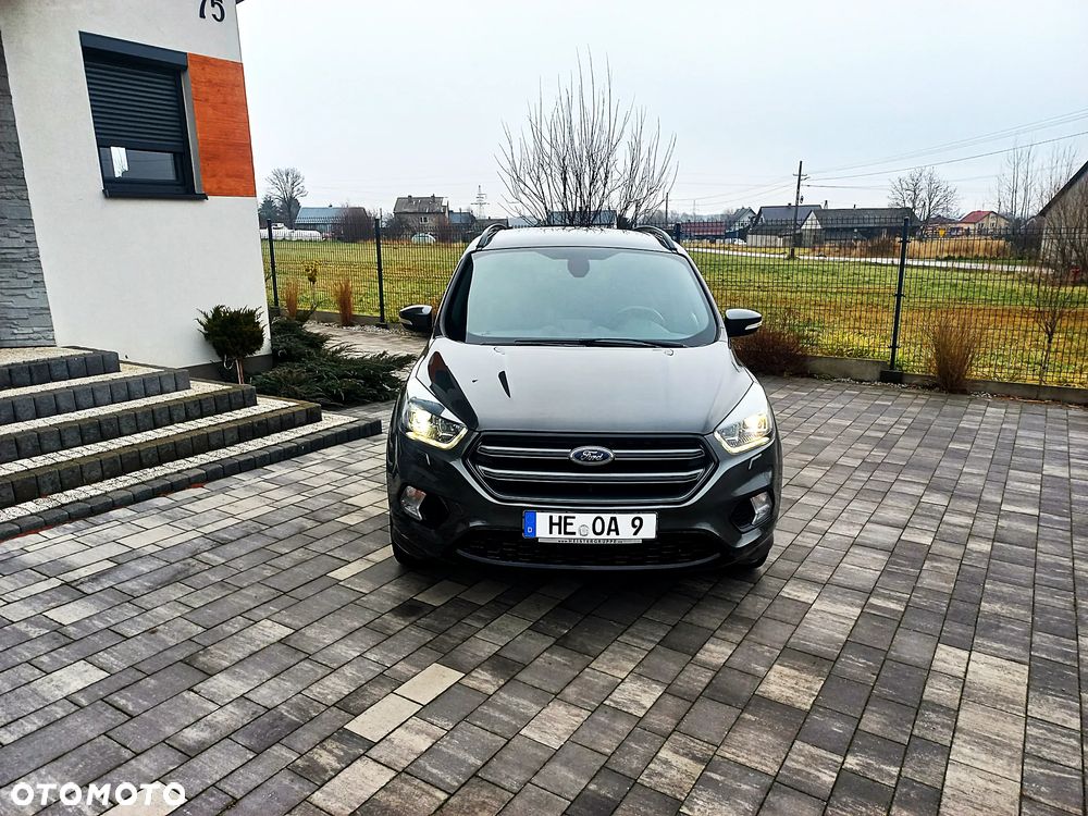 Ford Kuga 2.0 TDCi 4x4 ST-Line - 4