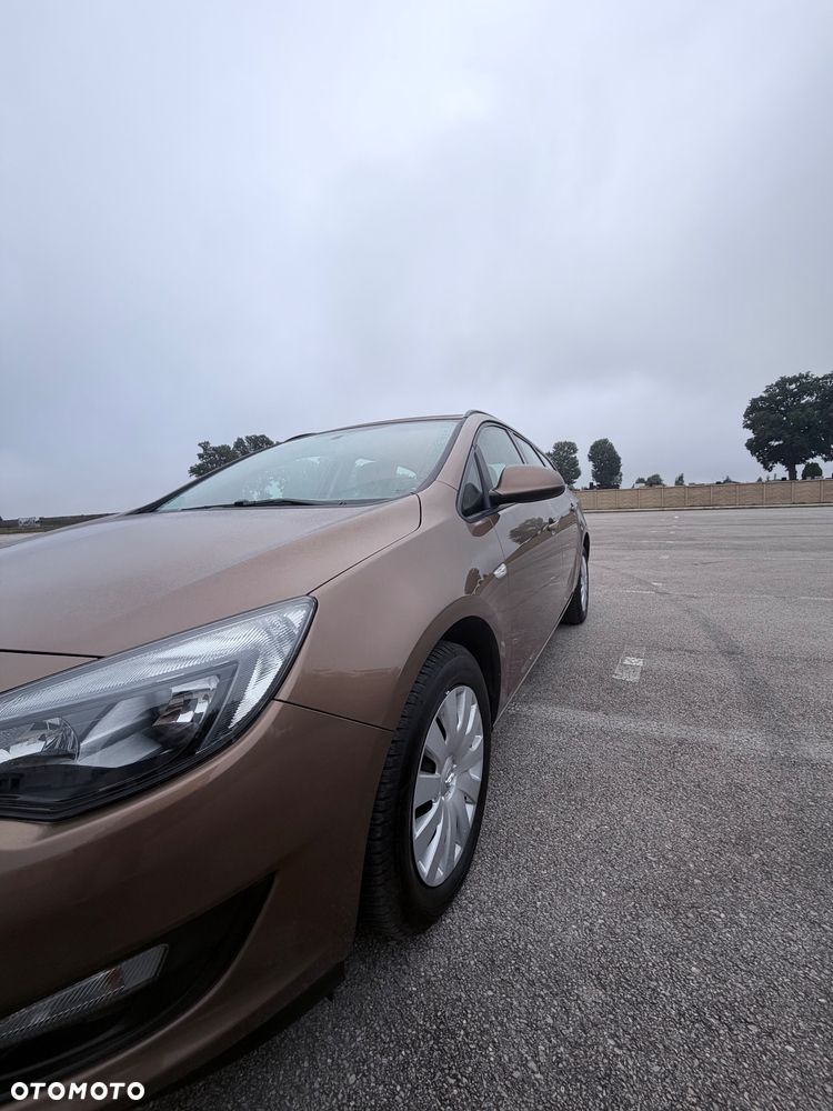 Opel Astra 1.6 Style - 9