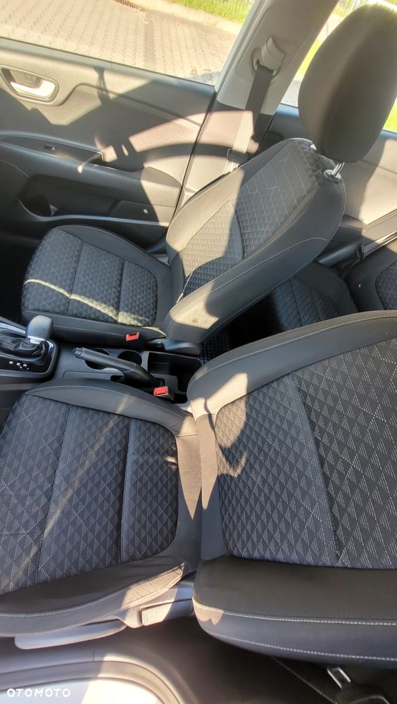 Kia Rio 1.4 M - 15