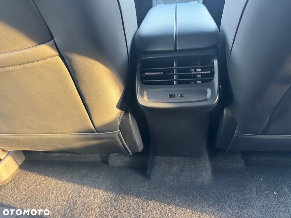 Omoda 7 1.5 T-GDi Super Hybrid Luxury - 37