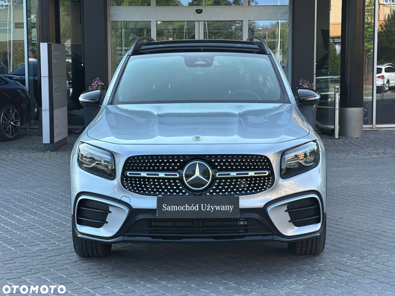 Mercedes-Benz GLB - 2