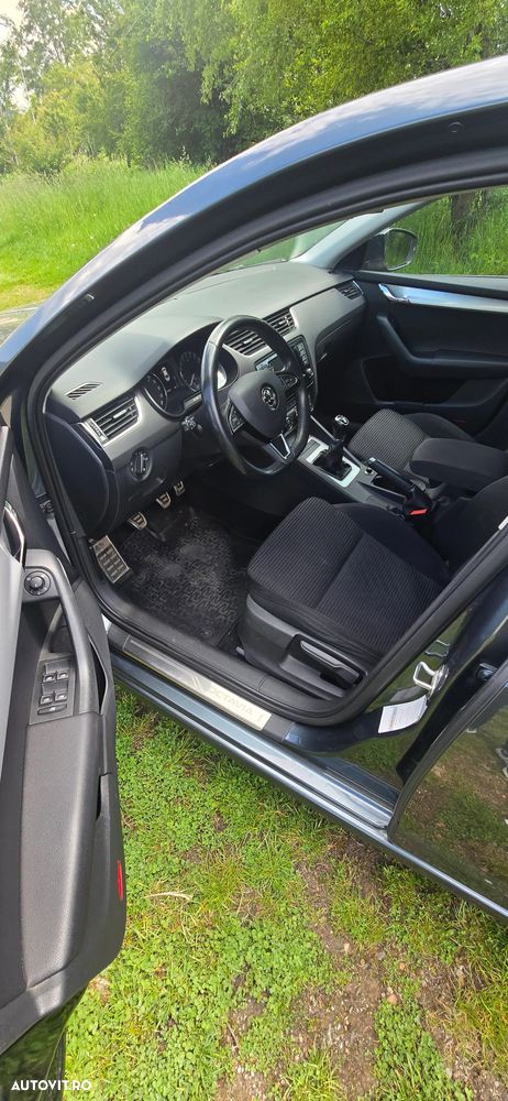 Skoda Octavia 2.0 TDI Style - 10