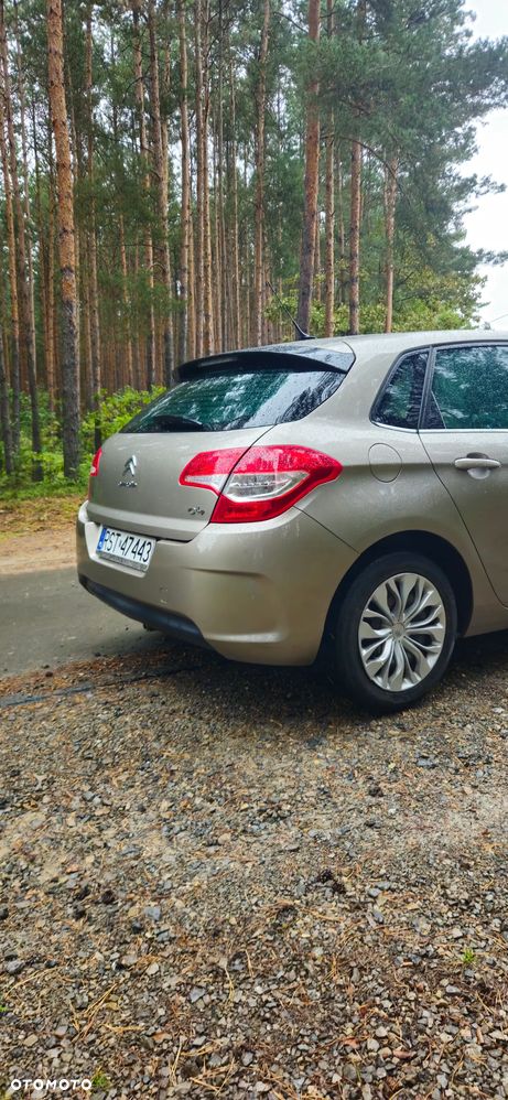 Citroën C4 1.6 VTi Exclusive - 3